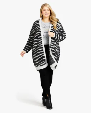 Alana Fluffy Sweater Cardigan | Light Grey / Black