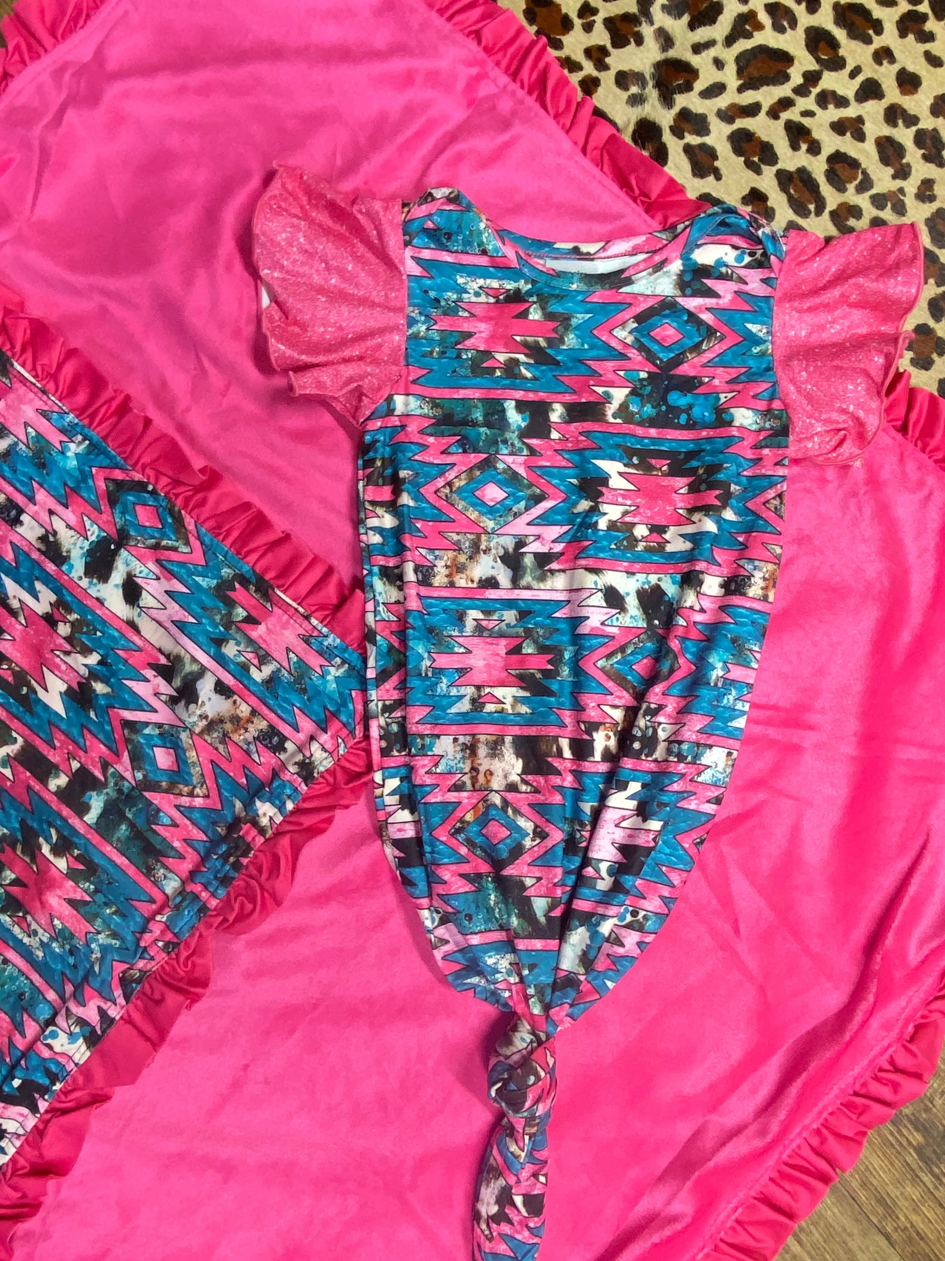 Aztec Infant Gown & Blanket Set