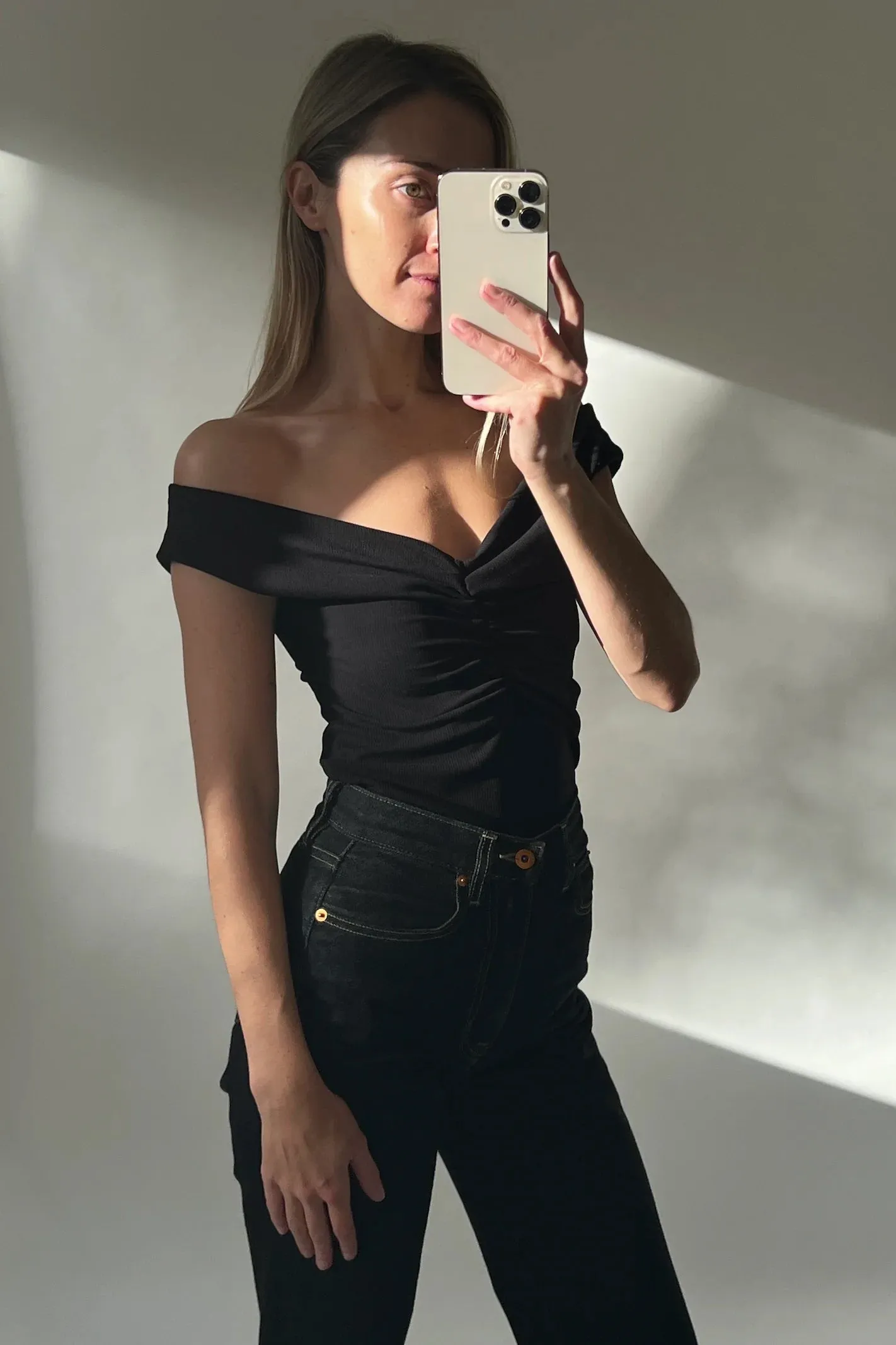 Dominique Healy - Niveah Tee, Black Rib