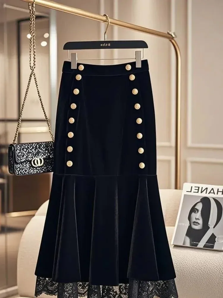 LVSANW Golden Buckle Solid Black Velvet Mermaid Skirt Women Elegant Slim High Waist Trumpet Skirts Pretty Lace Stitching Winter Autumn