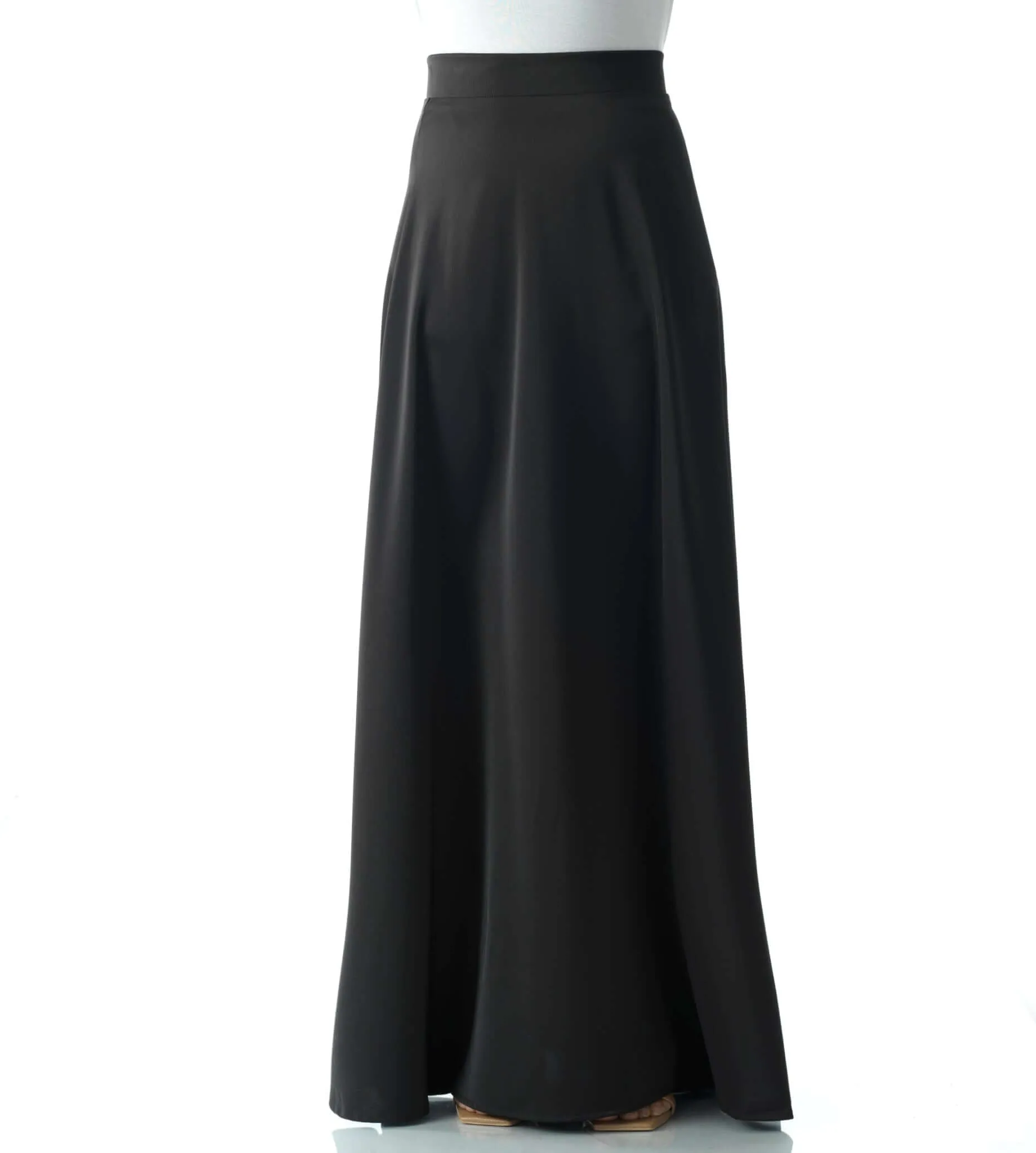 Maxi skirt Elegant luxury satin