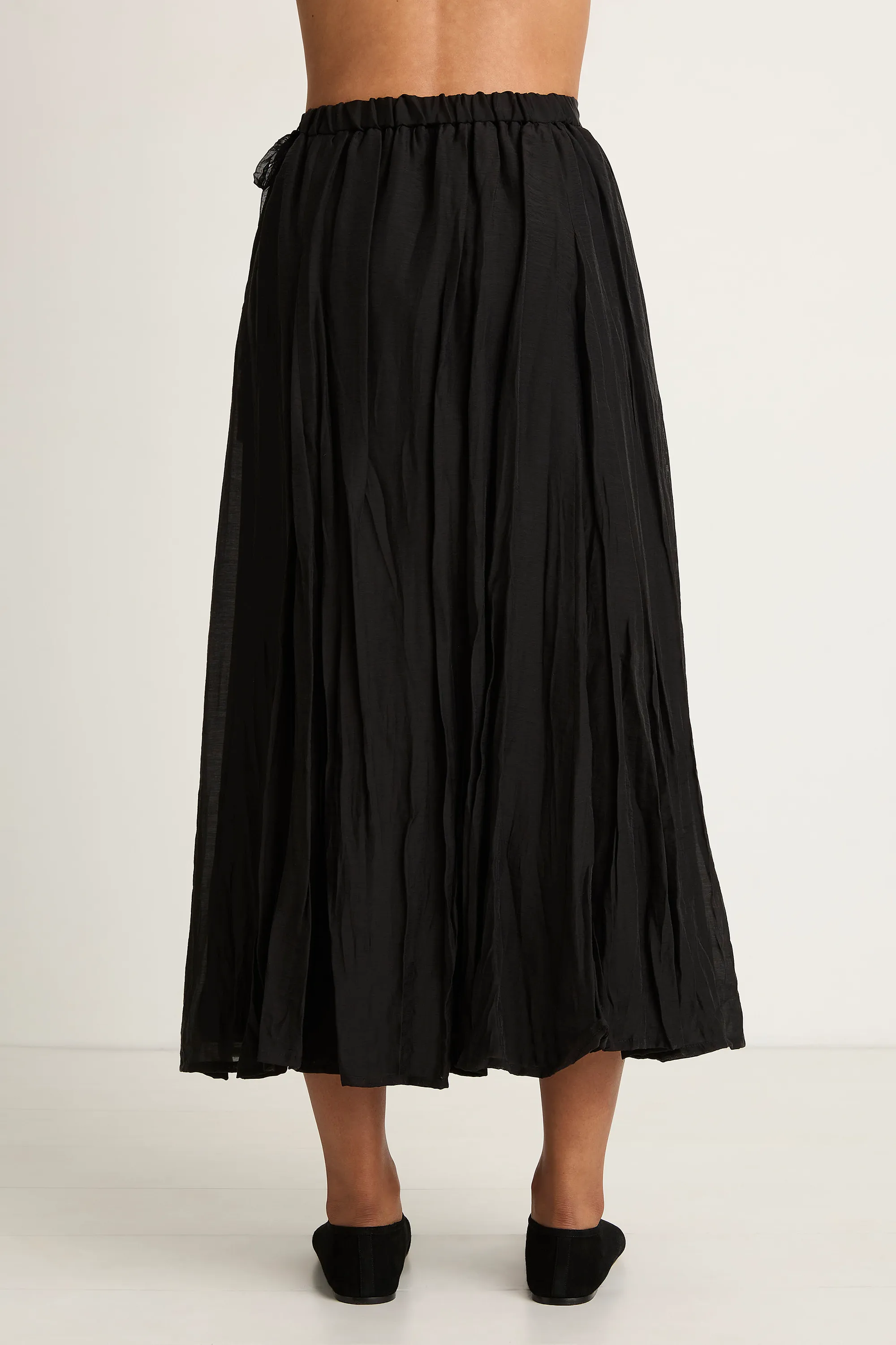Pas De Calais Crinkle Long Skirt - Black