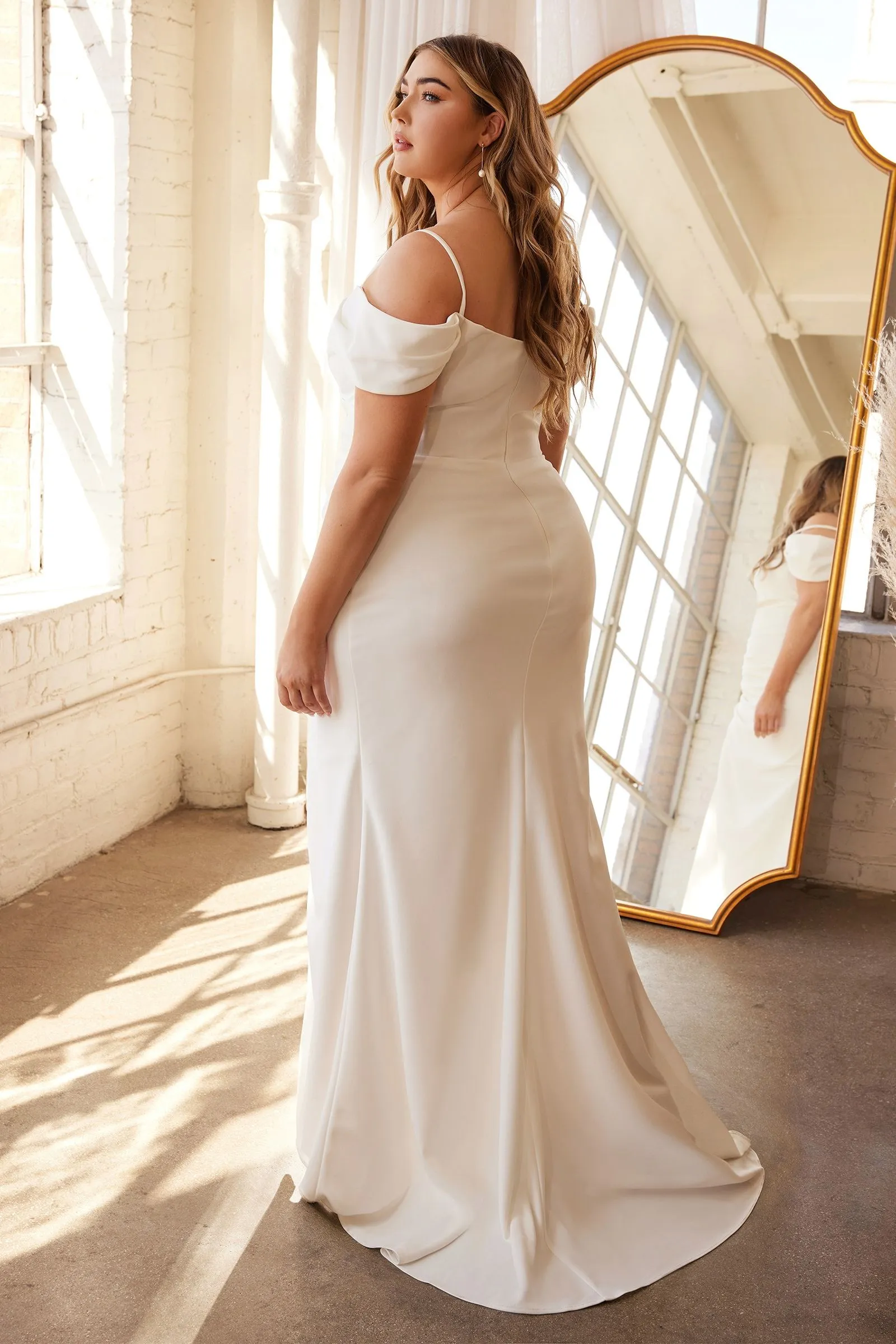 STYLISH OFF THE SHOULDER CREPE GOWN