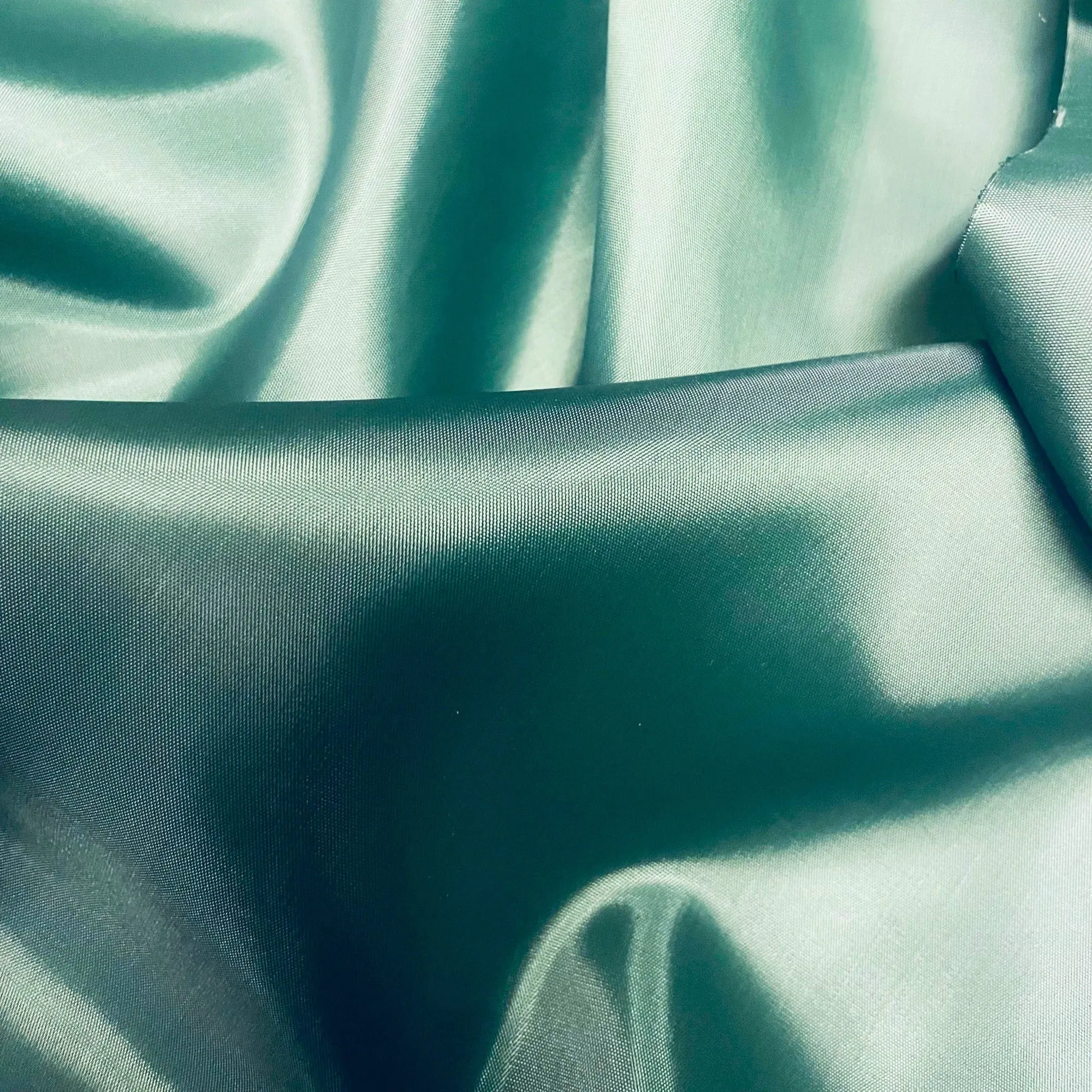 TAFFETA LINING