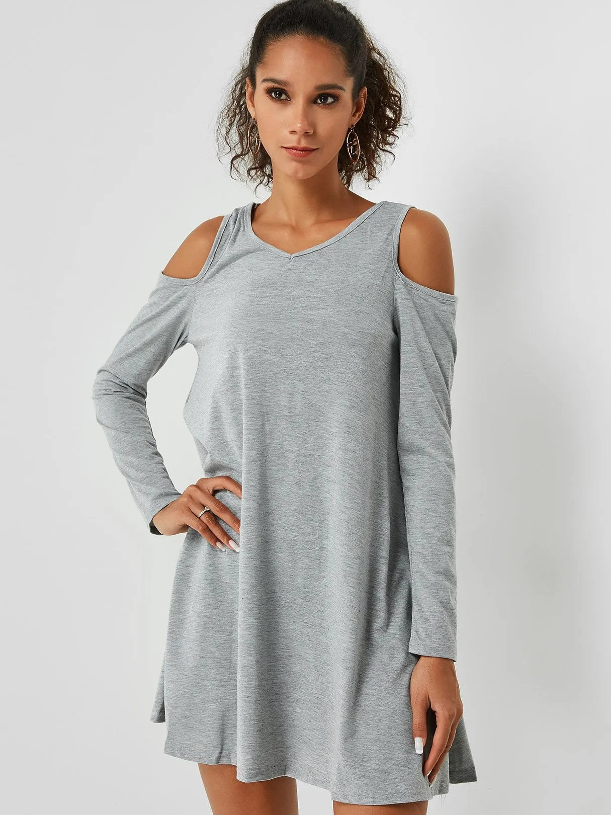 Wholesale Round Neck Cold Shoulder Long Sleeve Side Pockets Casual Dresses